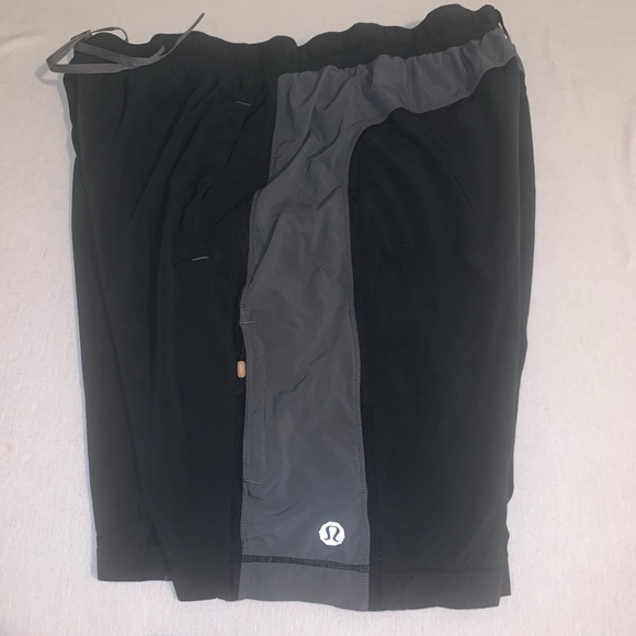 Lululemon Athletic Gym Workout shorts - Picture 6 of 9